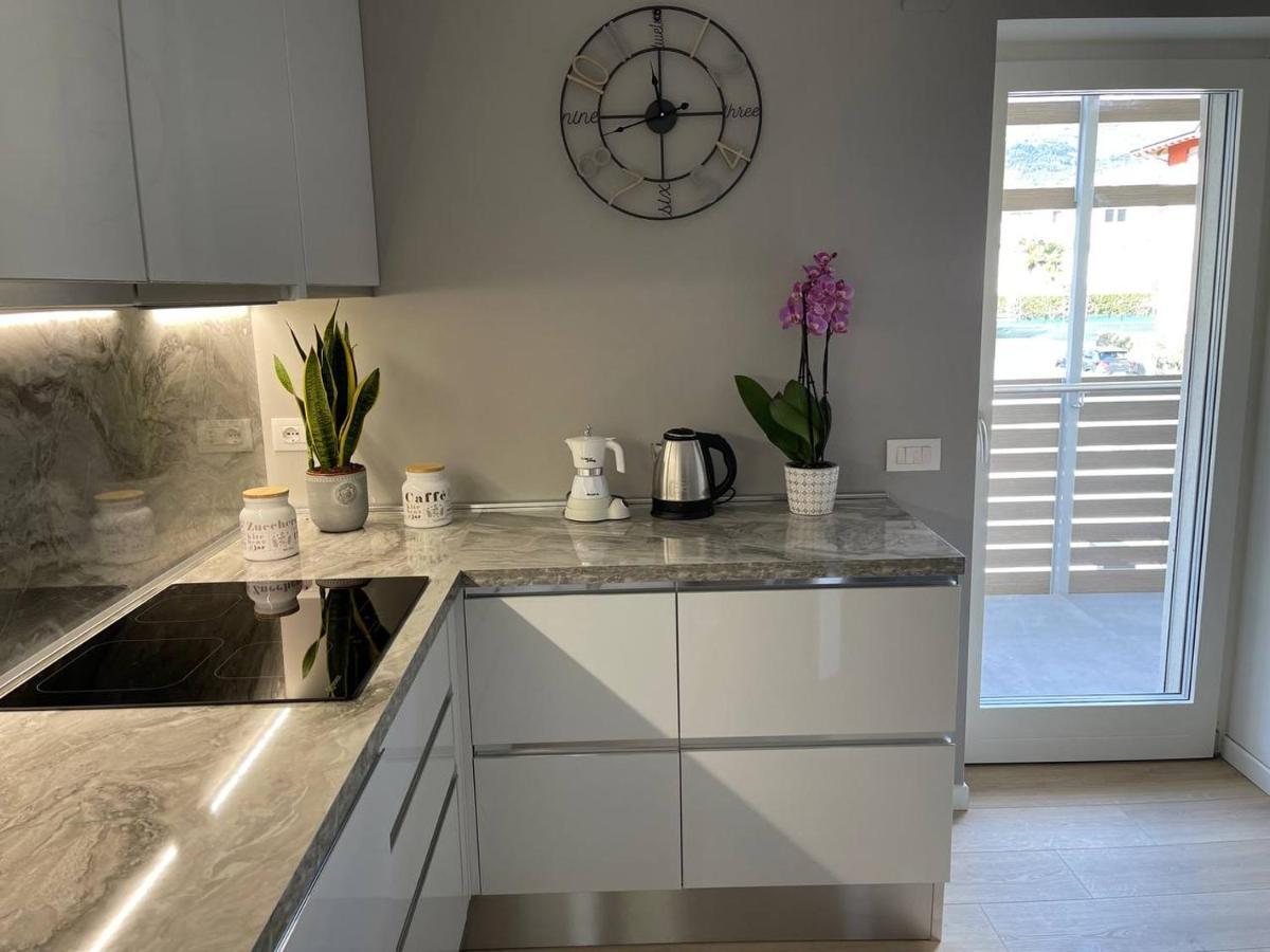 Apartamento Le Terrazze Living Riva del Garda Exterior foto