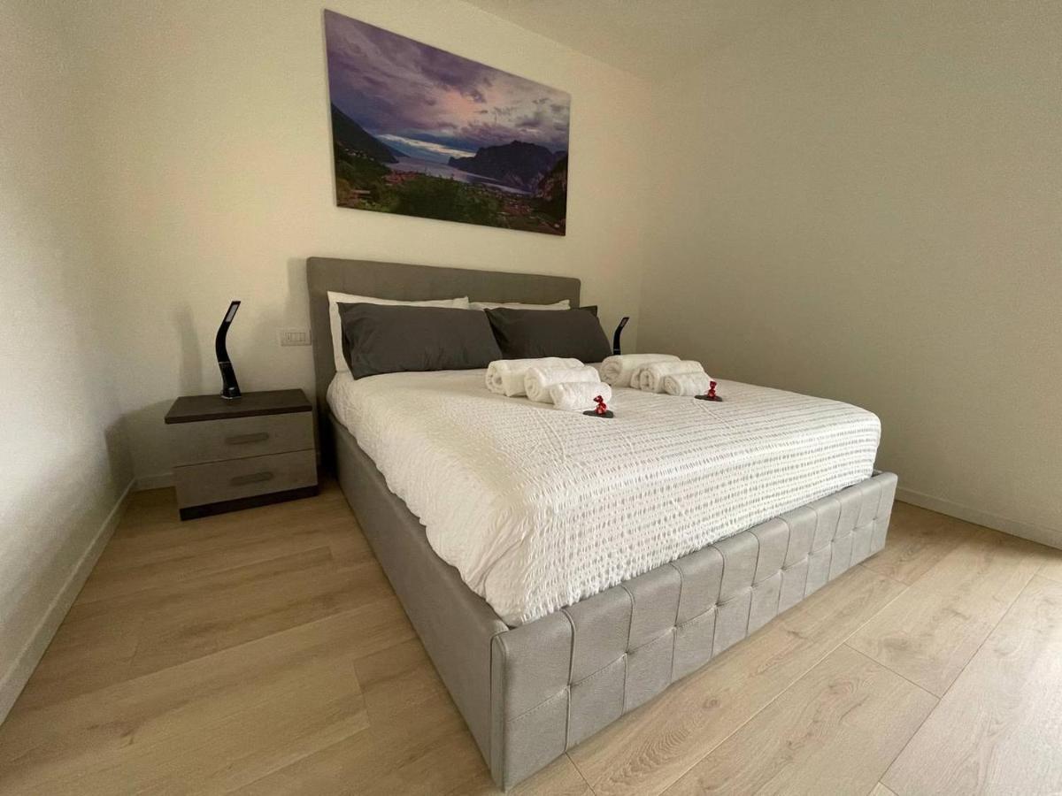 Apartamento Le Terrazze Living Riva del Garda Exterior foto