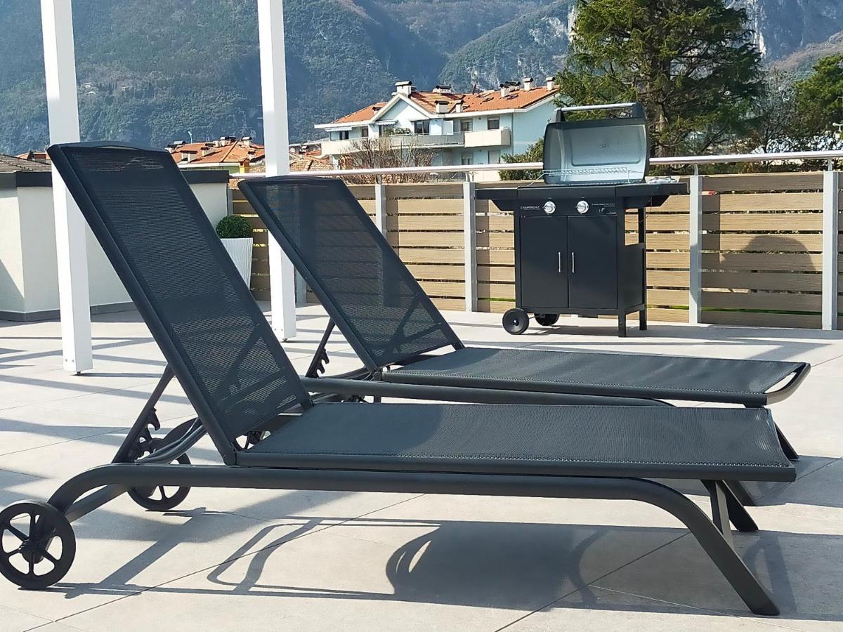 Apartamento Le Terrazze Living Riva del Garda Exterior foto